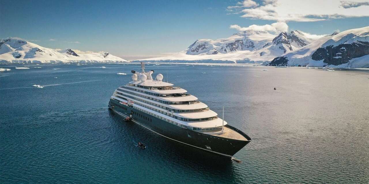 Antarktika'dan Bodrum'a... Dünyanın En Lüks Keşif Gemisi İlk Kez Bodrum Limanı'nda Dünyanın En Lüks Keşif Gemisi Scenic Eclipse 2